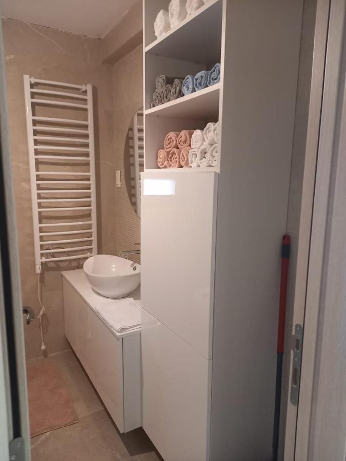 Lux Apartment Jovanovic Tivat Exterior photo